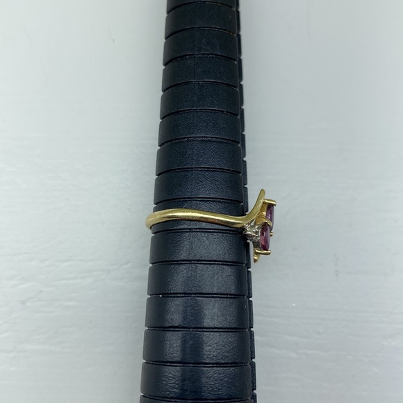 Antique Double Red Violet Spinel with Two Diamond Accents on 10K Gold Ring - Picture 2 of 14